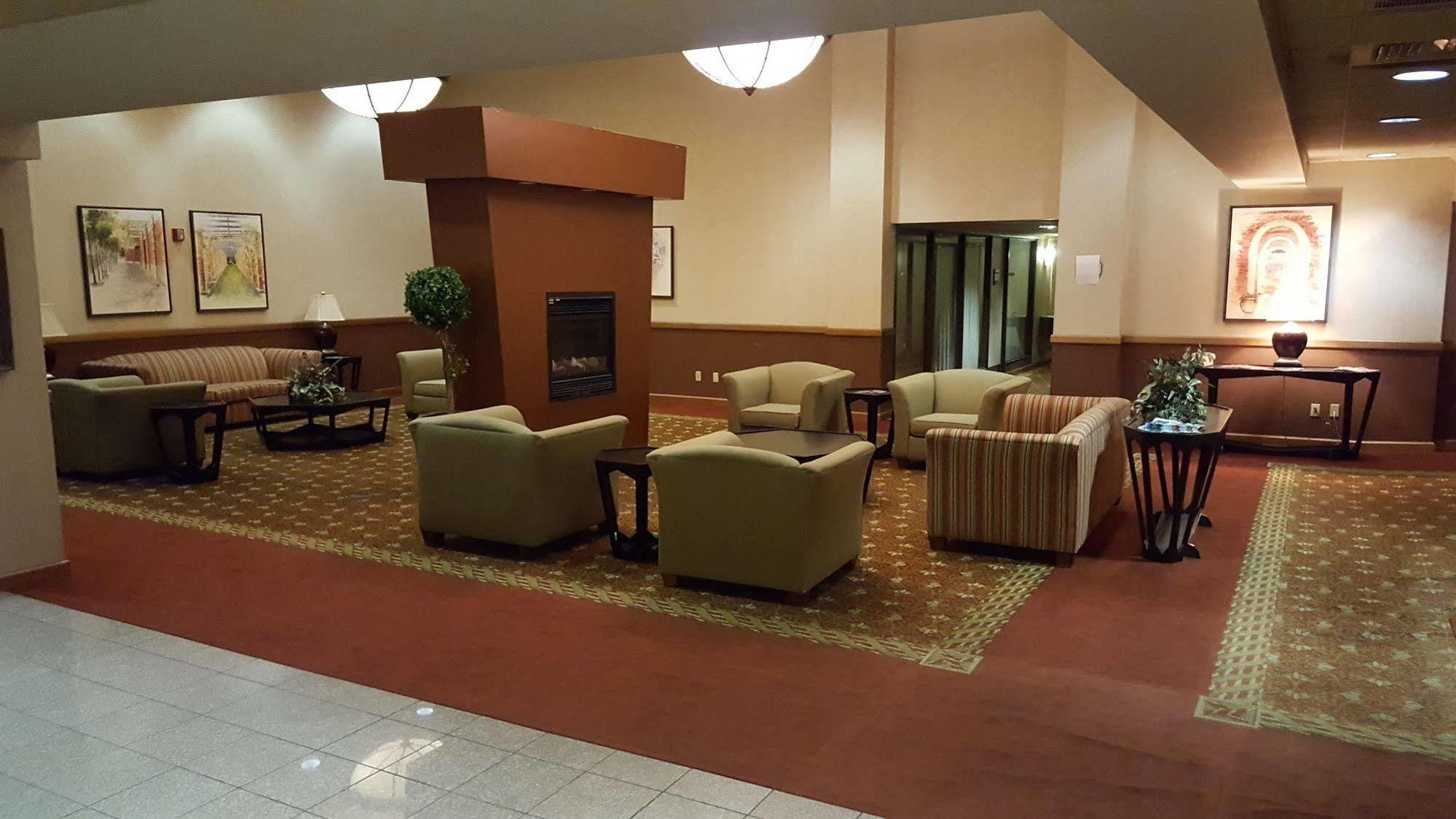 Rodeway Inn Akron Eksteriør billede